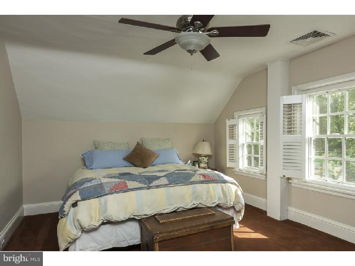319 Orchard Way Wayne, PA 19087 - Photo 17 of 25 Bedroom 3