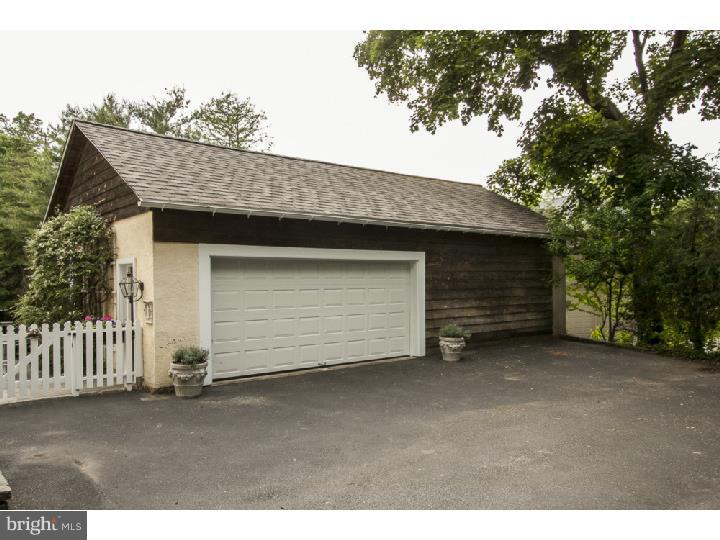 319 Orchard Way Wayne, PA 19087 - Photo 25 of 25 Garage