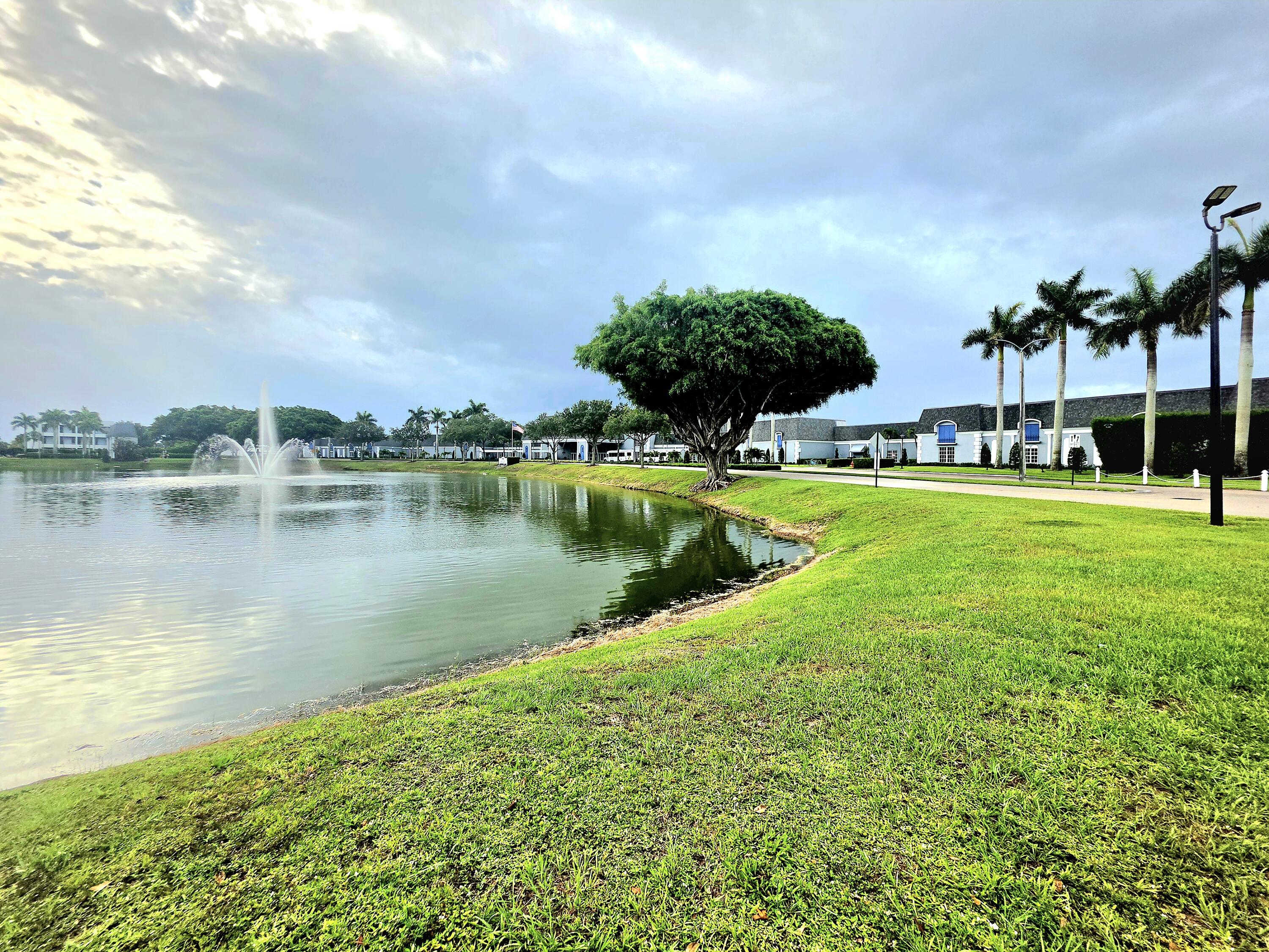 719 Flanders O Delray Beach, FL 33484 - Photo 34 of 39 20260604_083218