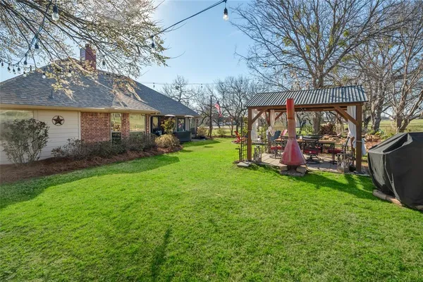 $339,000 | 634 Half Moon Way, Runaway Bay, TX 76426