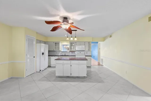 $265,000 | 2192 Swedish Drive, Unit 10, Clearwater, FL 33763