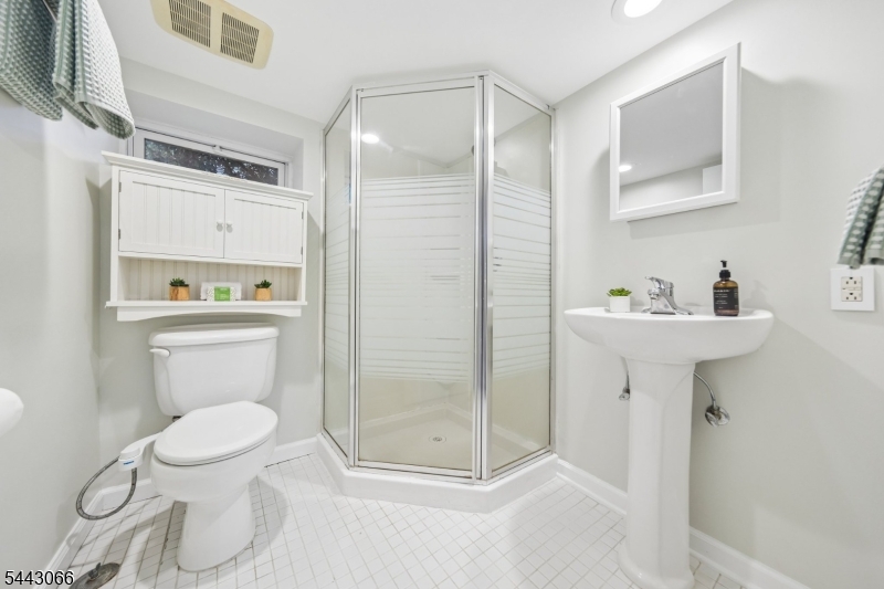 65 Tuscan Road Maplewood, NJ 07040 - Photo 34 of 48