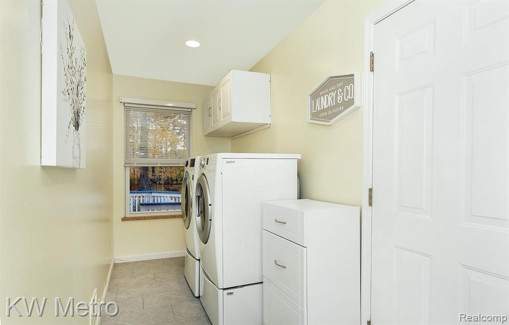 3462 Hazelton Avenue Rochester Hills, MI 48307 - Photo 16 of 44