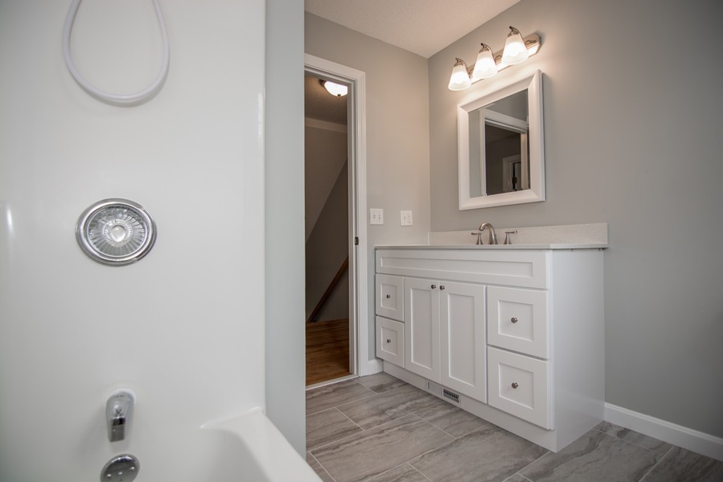 9 Colonial Farm Road Haverhill, MA 01832 - Photo 25 of 30 Gallery Image 25