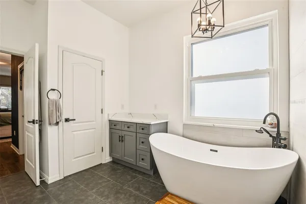 $479,999 | 8348 47th St Circle East, Palmetto, FL 34221