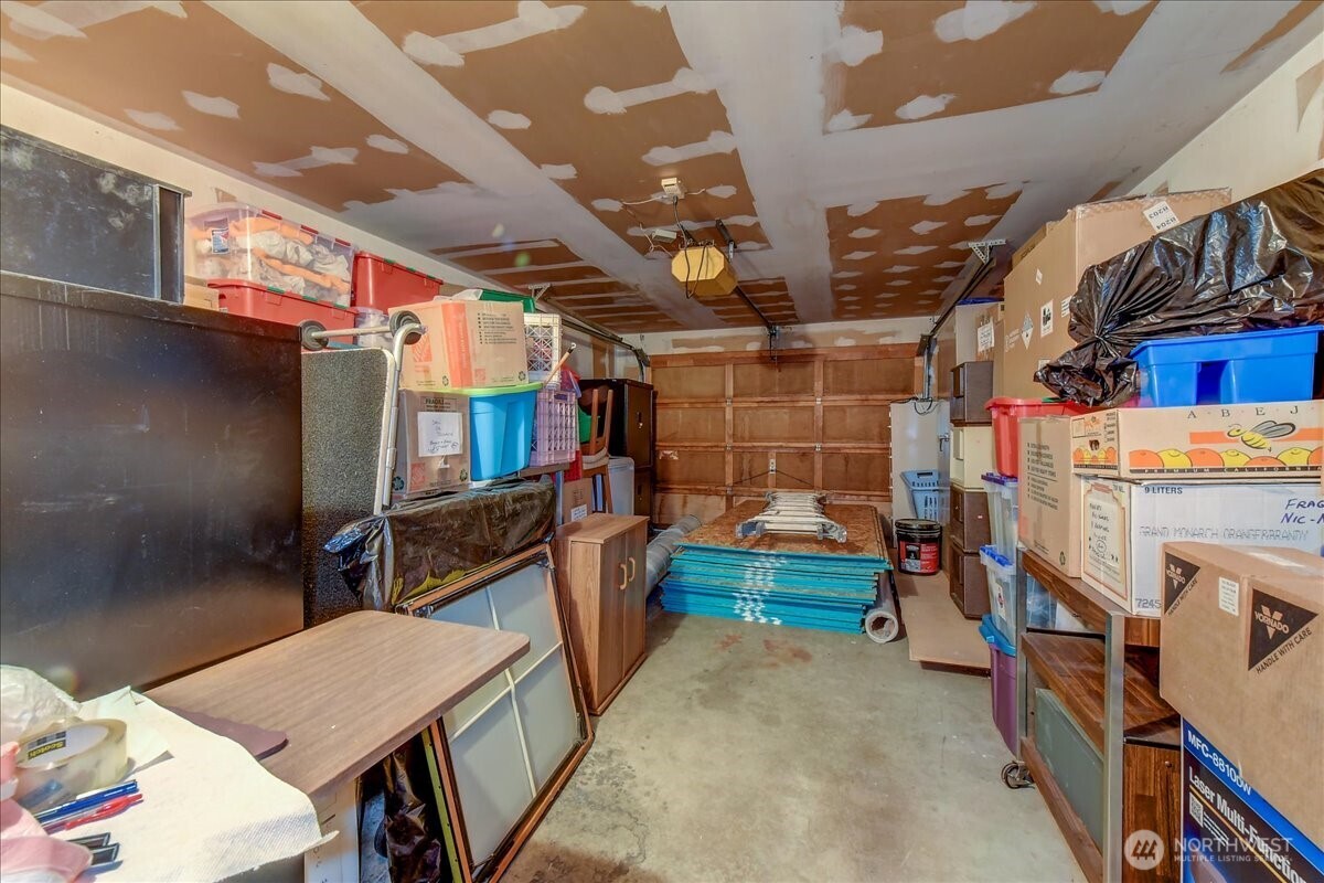 4509 Eastern Avenue North, Unit 13 Seattle, WA 98103 - Photo 30 of 35