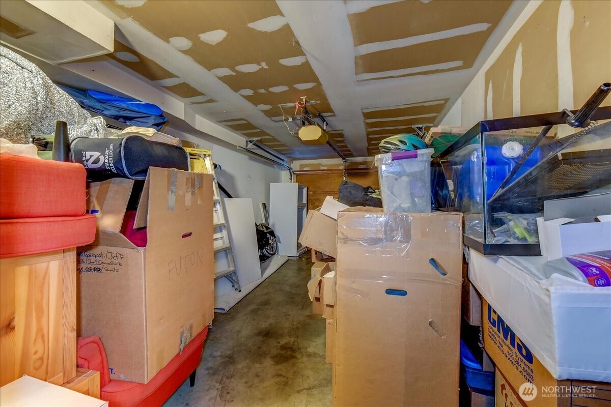 4509 Eastern Avenue North, Unit 13 Seattle, WA 98103 - Photo 31 of 35