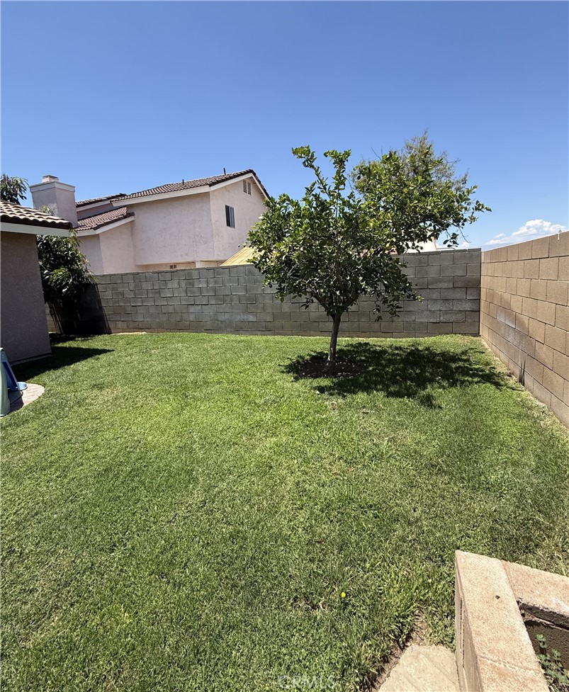 3165 Weatherby Drive Riverside, CA 92503 - Photo 29 of 30 Rear Yard