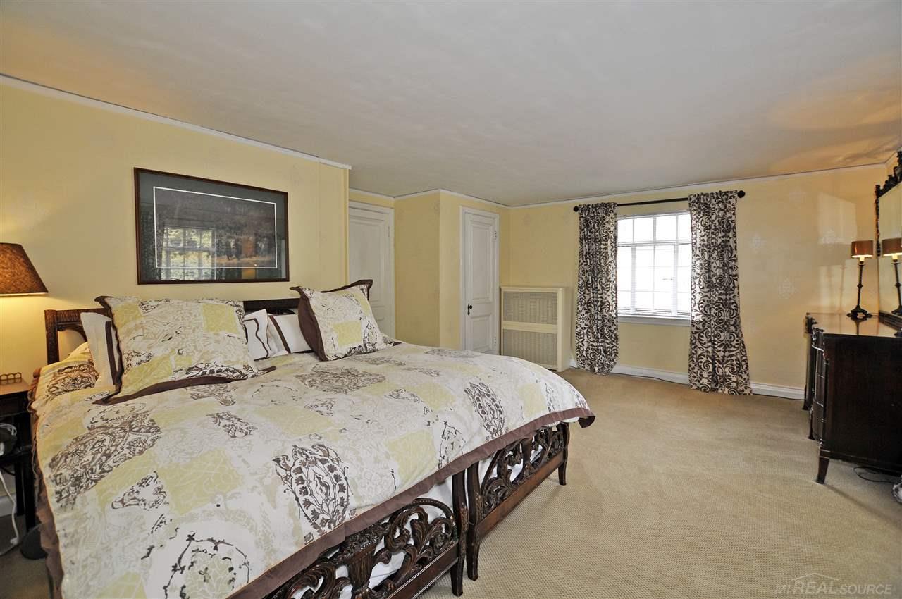 264 Lewiston Road Grosse Pointe Farms, MI 48236 - Photo 33 of 40