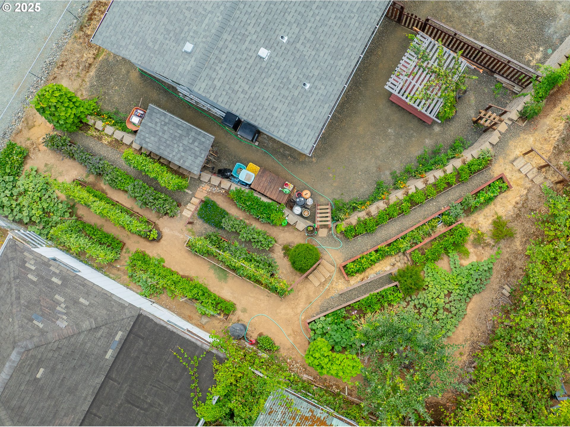 1873 East Cedar Street Myrtle Point, OR 97458 - Photo 2 of 27 an aerial view of a house