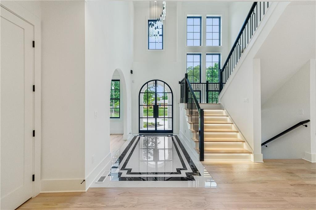 4052 Providence Road Marietta, GA 30062 - Photo 2 of 18