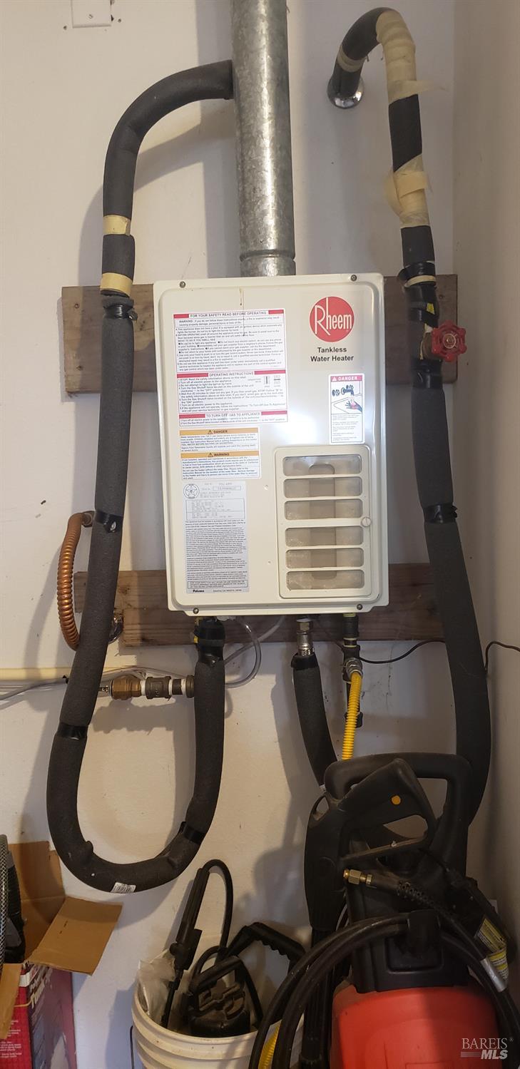 8312 Harrington Flat Road Middletown, CA 95461 - Photo 19 of 19 a close view of sink