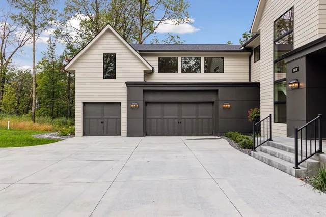 $2,179,000 | 5010 Millie Road Southwest, Rochester, MN 55902