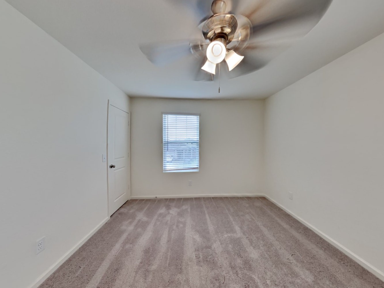 13515 Kinsman Road Houston, TX 77049 - Photo 9 of 16