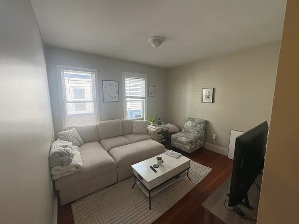 $5,100 | 11 I Street, Unit 3, Boston, MA 02127