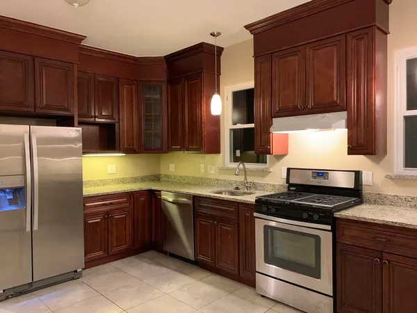 $5,100 | 11 I Street, Unit 3, Boston, MA 02127