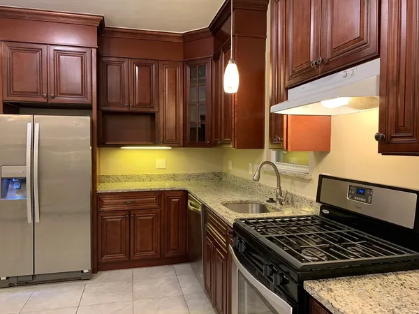 $5,100 | 11 I Street, Unit 3, Boston, MA 02127