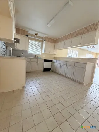 $1,800 | 113 Stonewood Place, Victoria, TX 77901