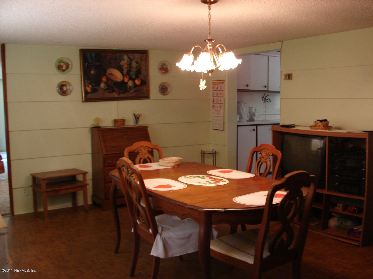 117 Keuka Road Interlachen, FL 32148 - Photo 18 of 20 DR TO KIT