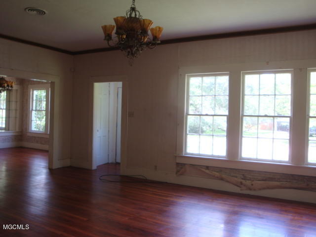 5007 Beardslee Street Moss Point, MS 39563 - Photo 13 of 16 DSC08325