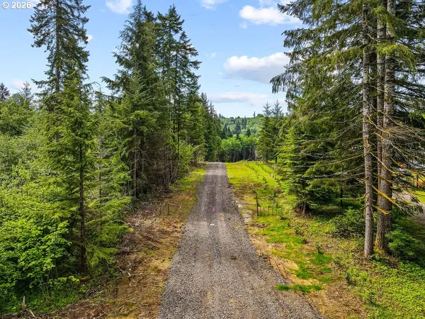 $800,000 | 1319 Eufaula Heights Road, Longview, WA 98632