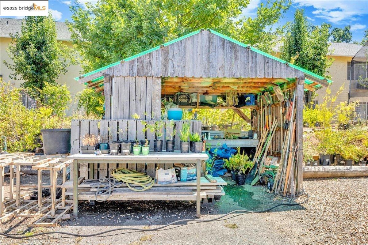 88 Highway 4 Murphys, CA 95247 - Photo 27 of 49 a view of table and chair in patio