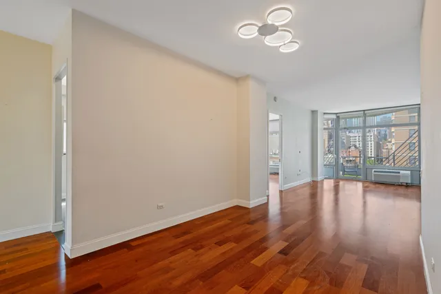 $2,200,000 | 200 East 32nd Street, Unit 9B | Kips Bay