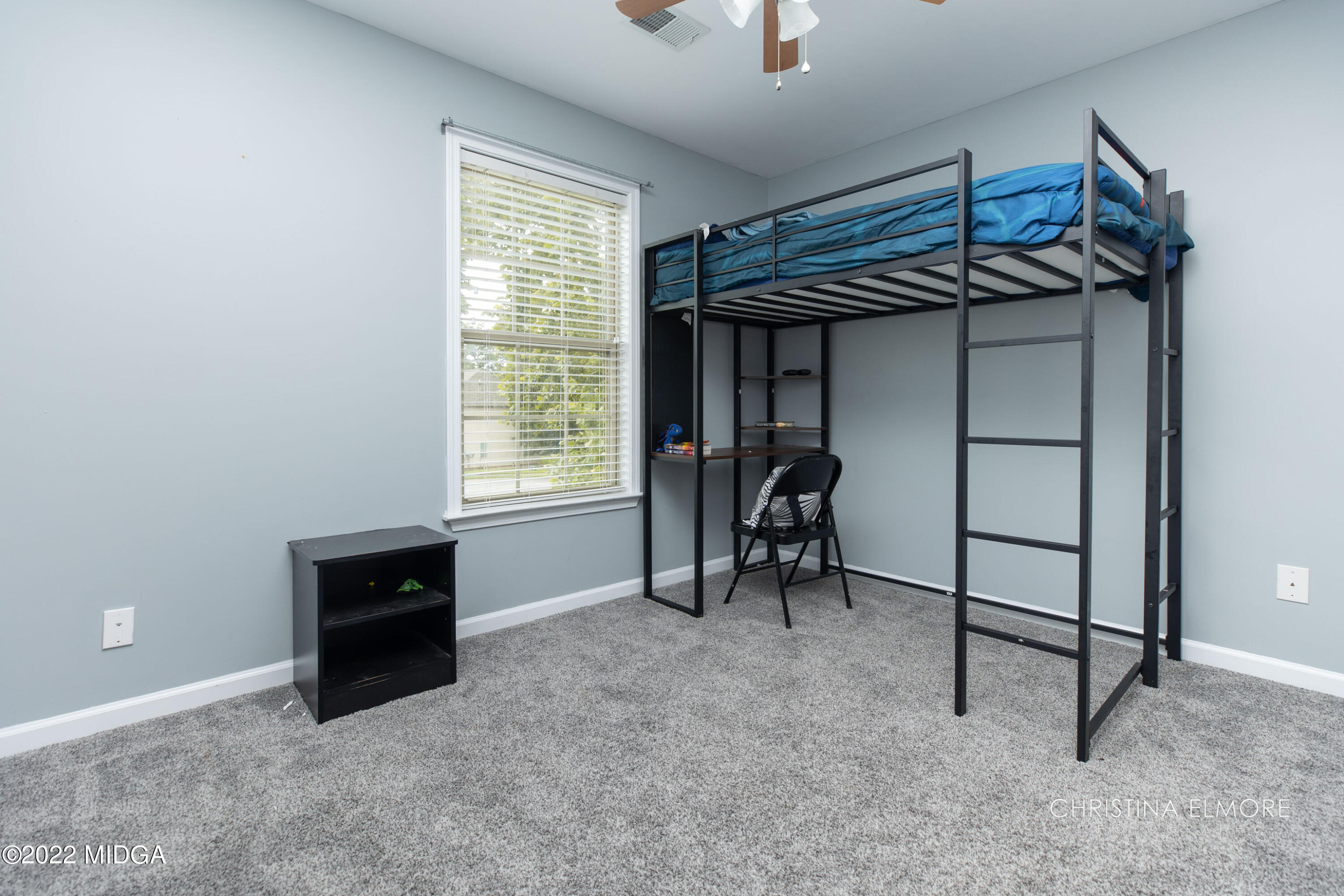 209 McEwen Court Perry, GA 31069 - Photo 34 of 39 a view of workspace with furniture and window