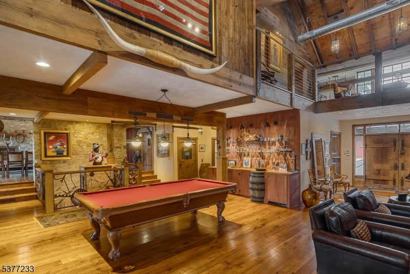 106 Mountain Top Road Glen Gardner, NJ 08826 - Photo 9 of 48 a room with lots of tables and chairs