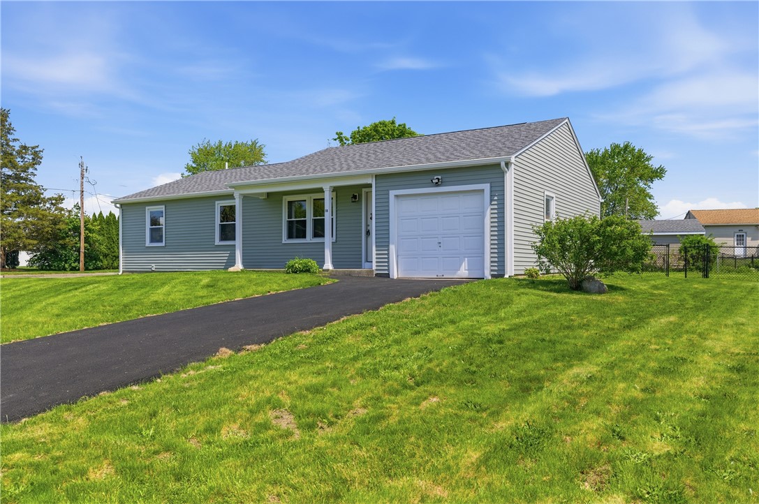 10 Wagon Wheel Lane Woonsocket, RI 02895 - Photo 5 of 50