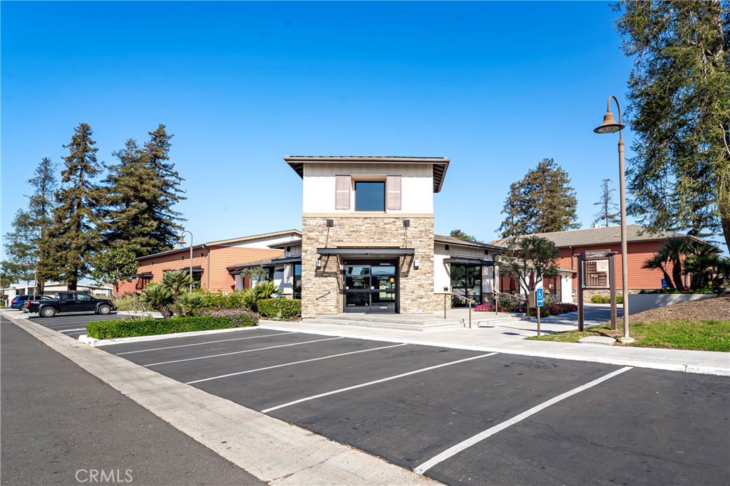 14851 Jeffrey Road, Unit 145 Irvine, CA 92618 - Photo 25 of 28 Beautiful clubhouse