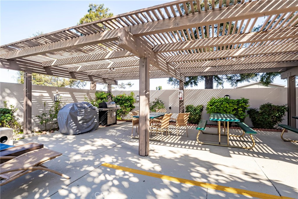 14851 Jeffrey Road, Unit 145 Irvine, CA 92618 - Photo 26 of 28 Clubhouse BBQ area