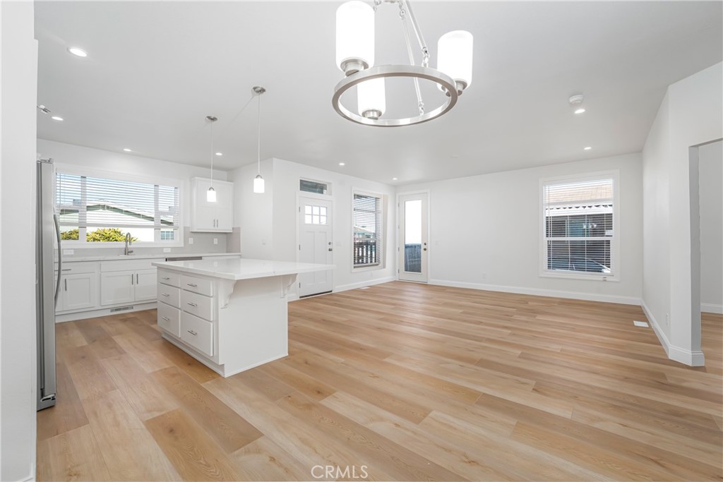 14851 Jeffrey Road, Unit 145 Irvine, CA 92618 - Photo 4 of 28