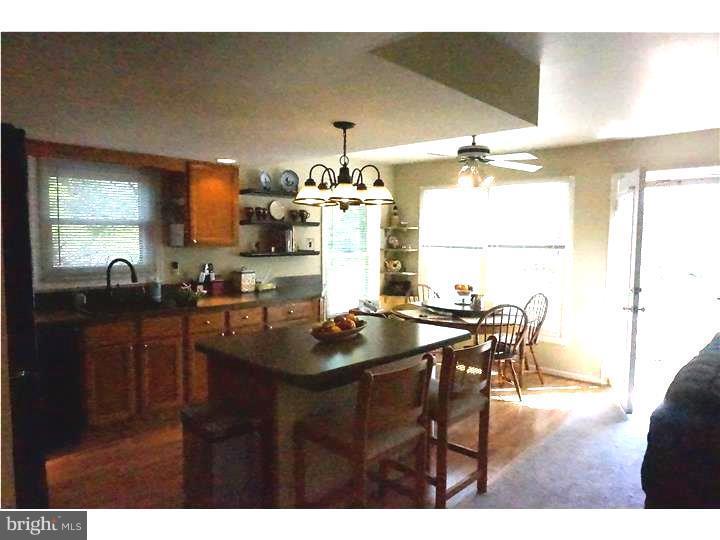 70 Soldiers Square Wayne, PA 19087 - Photo 6 of 23 Kitchen