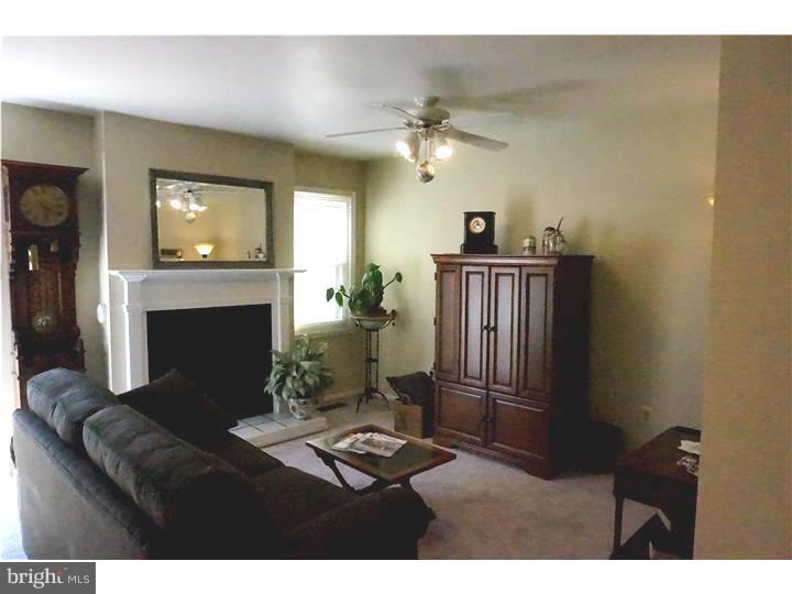 70 Soldiers Square Wayne, PA 19087 - Photo 8 of 23 Family Room