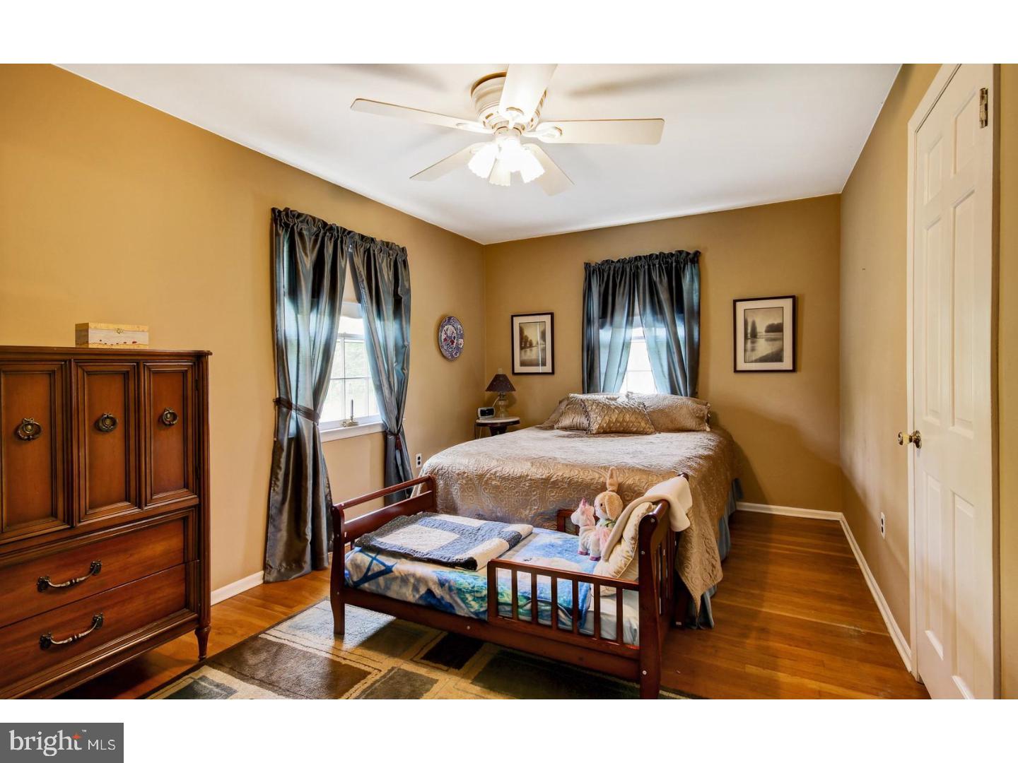 30 Crown Road Ewing, NJ 08638 - Photo 19 of 24 Bedroom 3