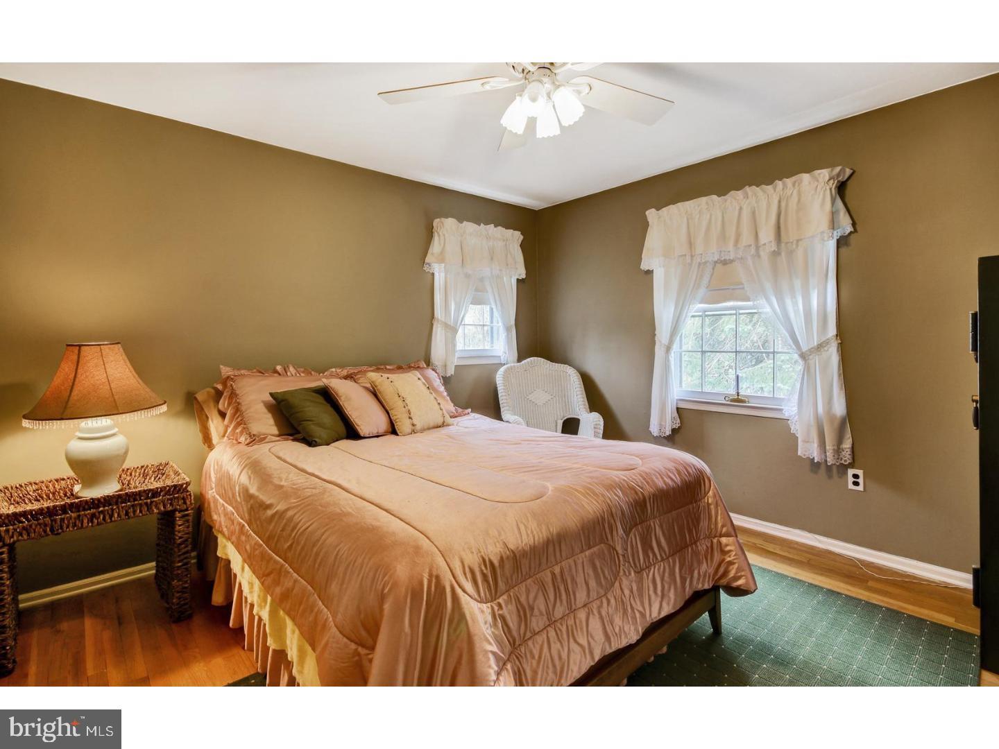 30 Crown Road Ewing, NJ 08638 - Photo 20 of 24 Bedroom 4