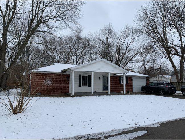 1704 South Hemlock Road Muncie, IN 47302 - Photo 2 of 21 Gallery Image 2