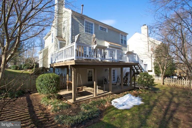 1287 Lamplighter Way Reston, VA 20194 - Photo 23 of 25 Exterior (Rear)
