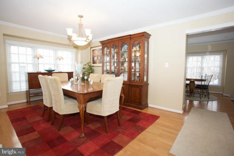 1287 Lamplighter Way Reston, VA 20194 - Photo 6 of 25 Dining Room #2