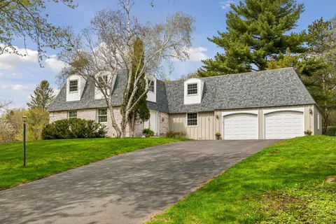 $699,900 | 15074 Highland Trail, Minnetonka, MN 55345