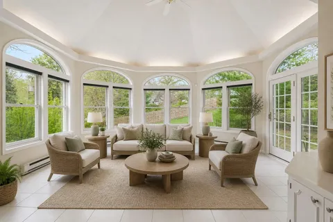$699,900 | 15074 Highland Trail, Minnetonka, MN 55345