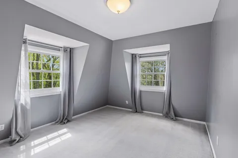 $699,900 | 15074 Highland Trail, Minnetonka, MN 55345