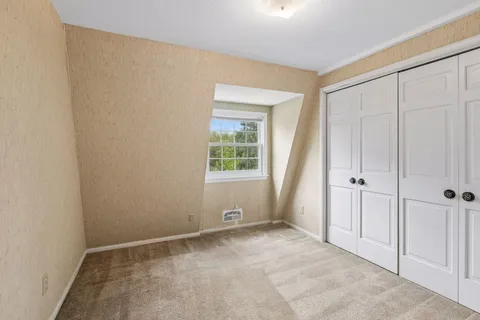 $699,900 | 15074 Highland Trail, Minnetonka, MN 55345