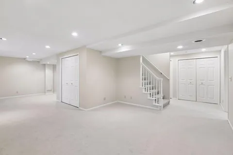 $699,900 | 15074 Highland Trail, Minnetonka, MN 55345