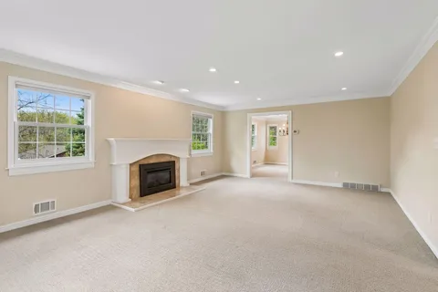 $699,900 | 15074 Highland Trail, Minnetonka, MN 55345