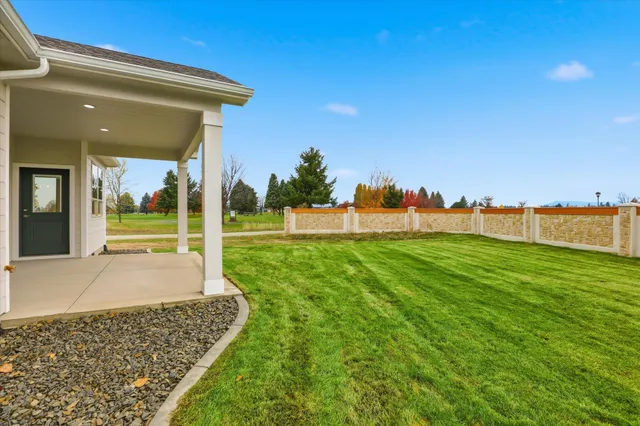 $505,850 | 19 North Country Club Drive, Unit 19, Deer Park, WA 99006