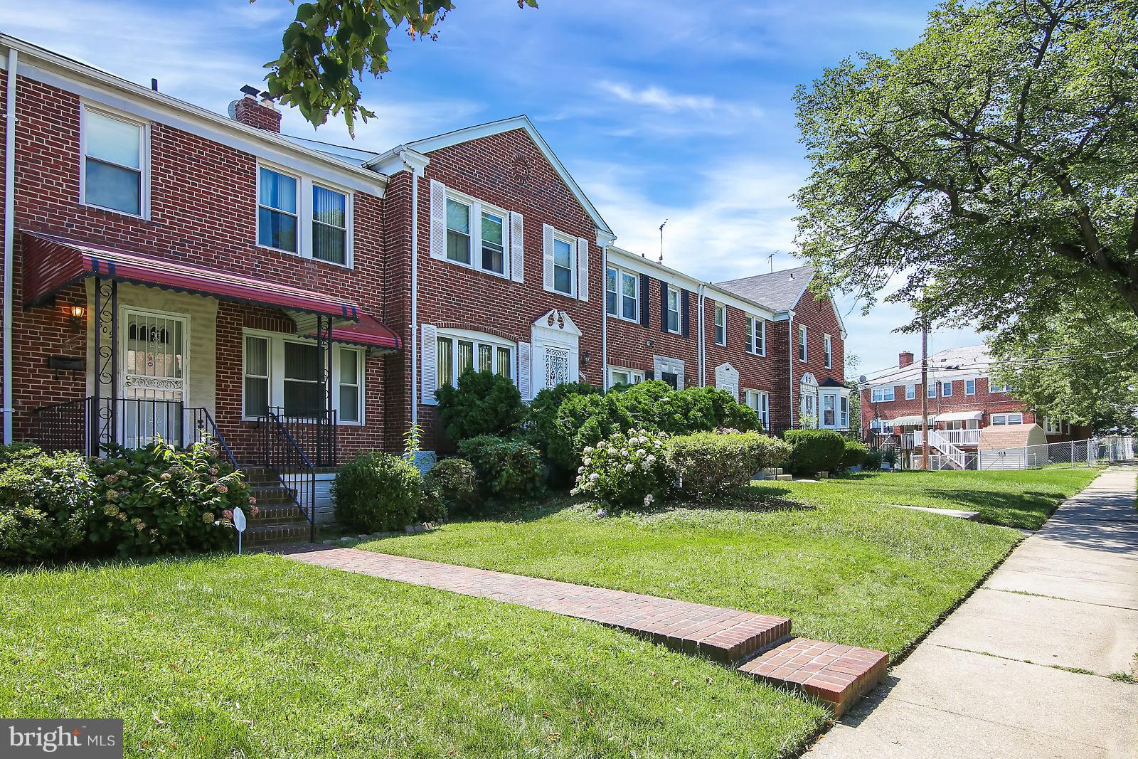 1509 Burnwood Road Baltimore, MD 21239 - Photo 3 of 30 Community