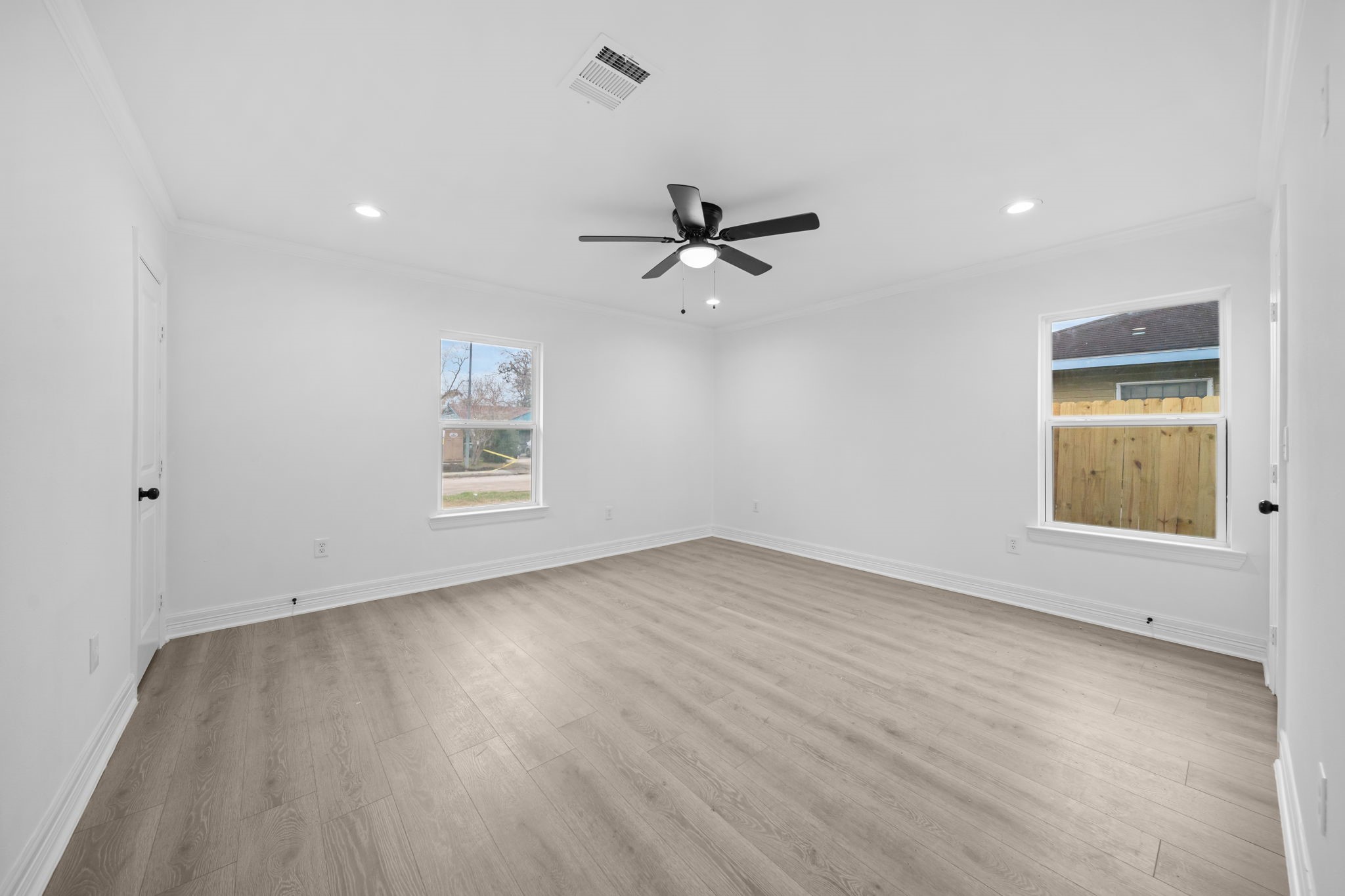 4930 Gren Street Houston, TX 77021 - Photo 15 of 27