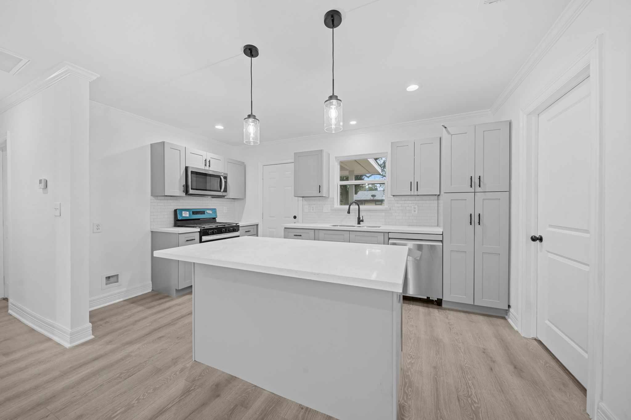 4930 Gren Street Houston, TX 77021 - Photo 7 of 27